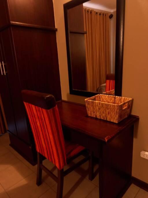 Best Overnight With Free Wifi. Modern & Private Bloemfontein Luaran gambar
